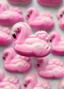  Flamingo Bath Bomb