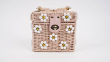  Wicker Bucket Daisy Flower Purse: Pink